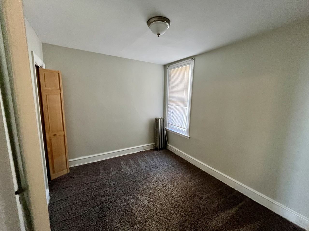 4129 Gilham St #1 - Photo 3 of 6