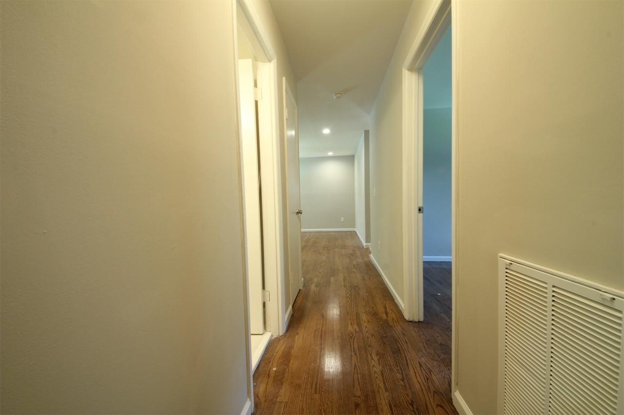 4736 Monmouth Drive #1 - Photo 4 of 8