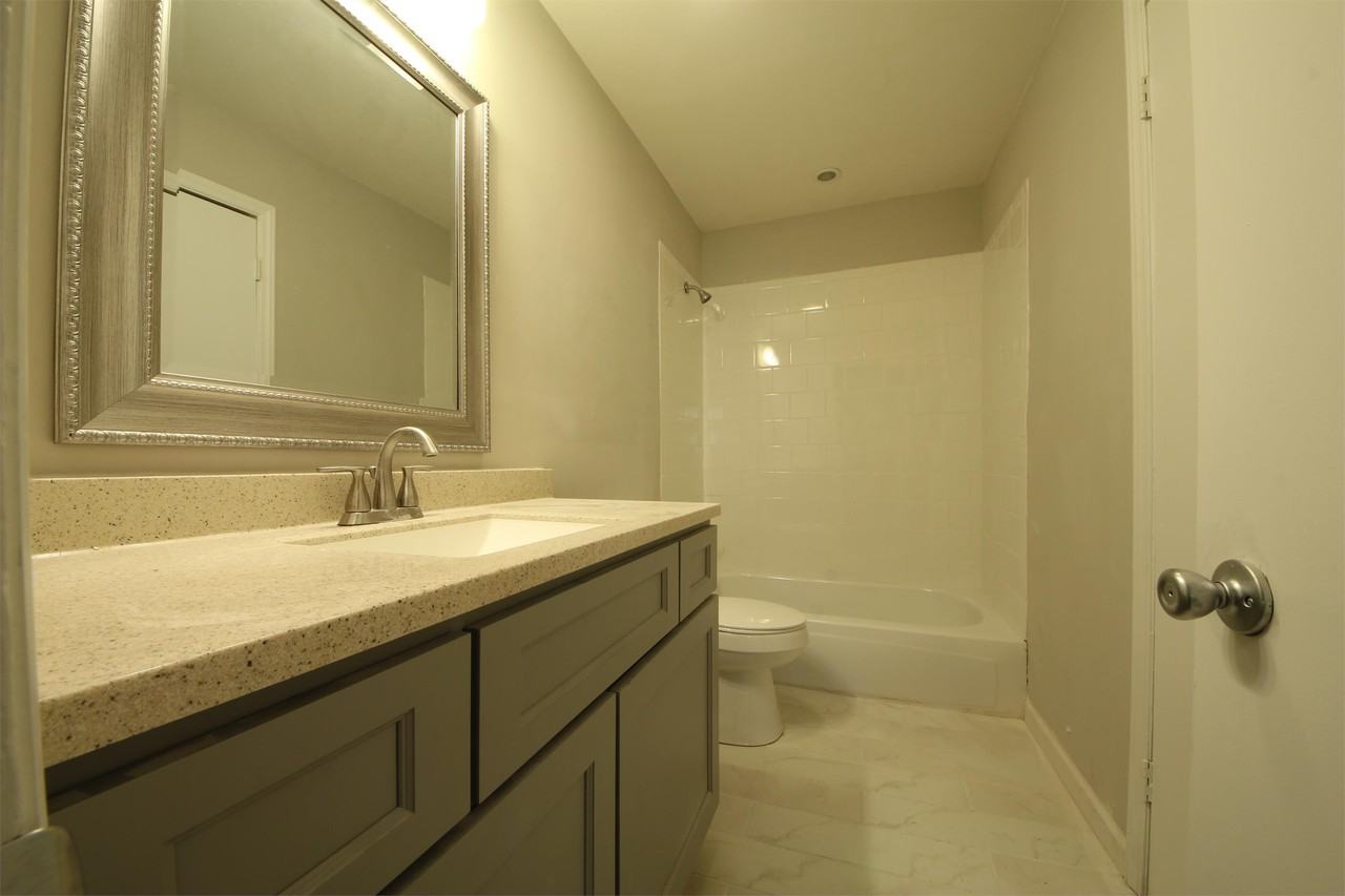 4736 Monmouth Drive #1 - Photo 5 of 8