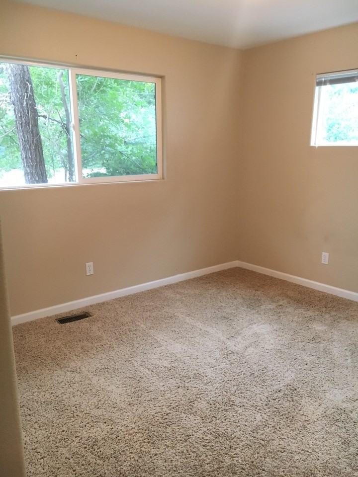 634 S Tower St #1 - Photo 5 of 11