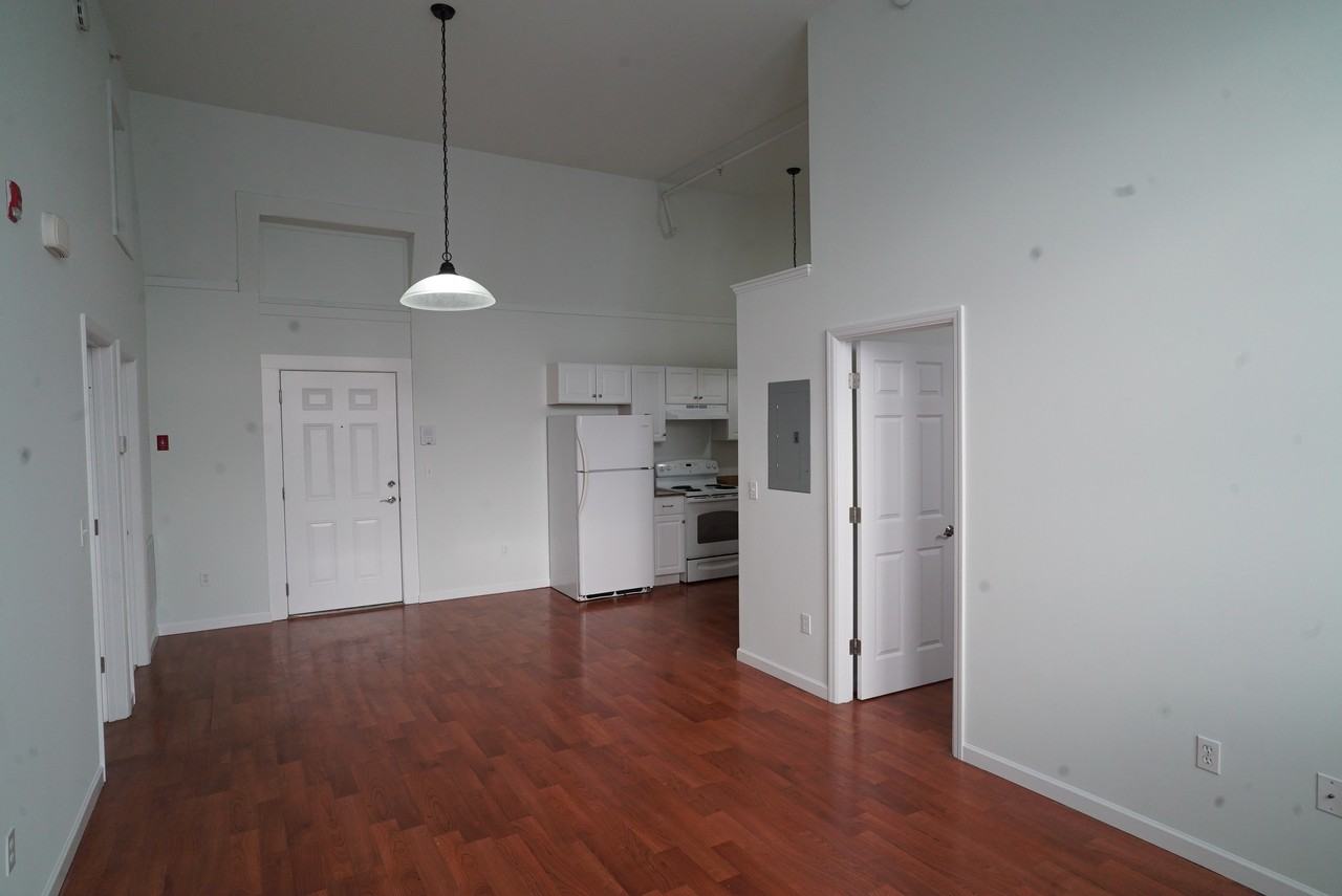 1375 1375 North Ave - W305 #W305 - Photo 5 of 17