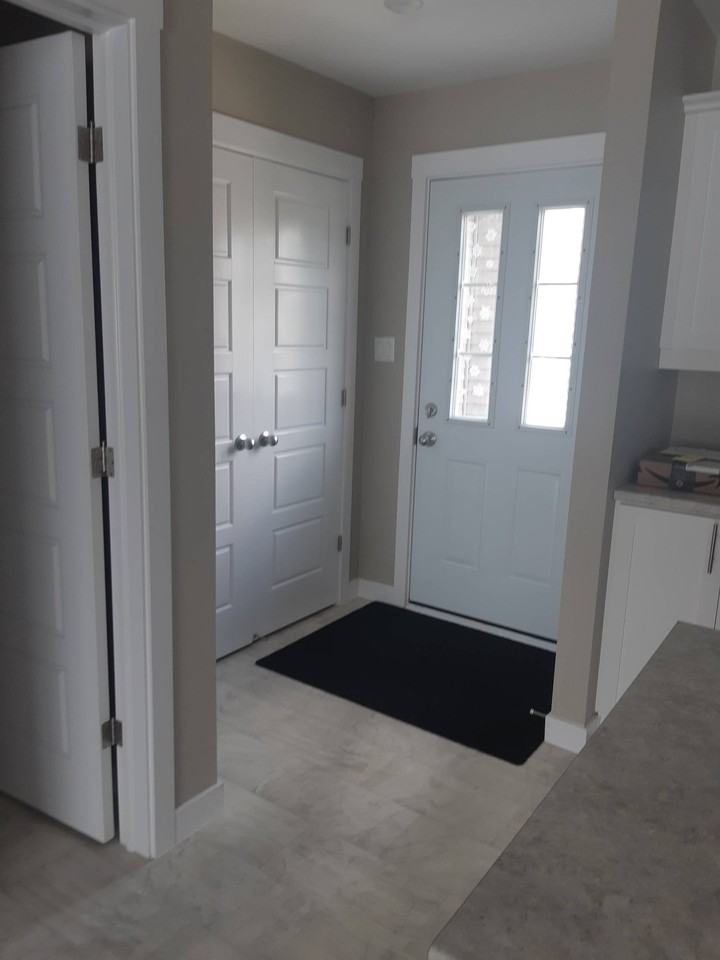 96 Cour Fieldstone Court #207 - Photo 2 of 18