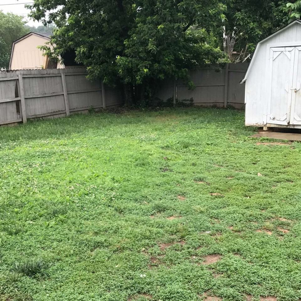 1410 Irwin Ave #1 - Photo 3 of 10