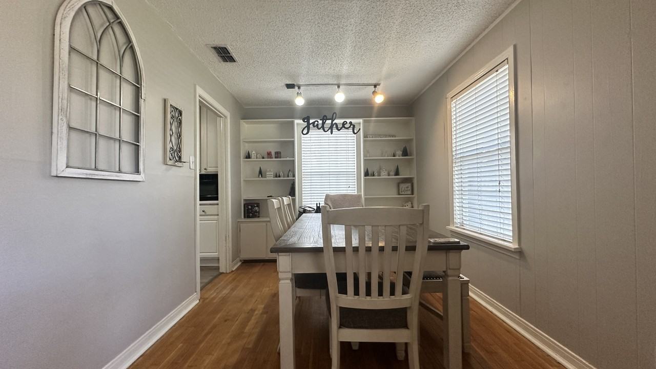 3319 26th St #1 - Photo 6 of 18