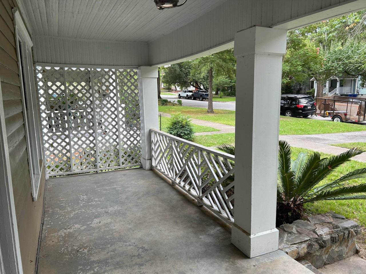2411 Preston St #1 - Photo 4 of 22