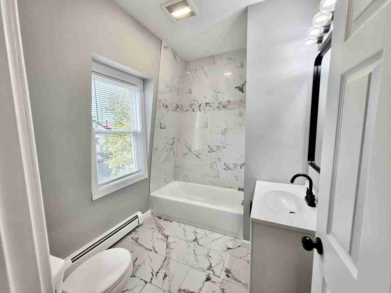 73 Vernon St #3 - Photo 5 of 13