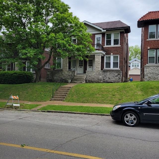 5012 Pernod Avenue #A - Photo 5 of 5