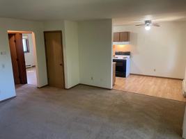 featured image of 916 North Oak Street #6