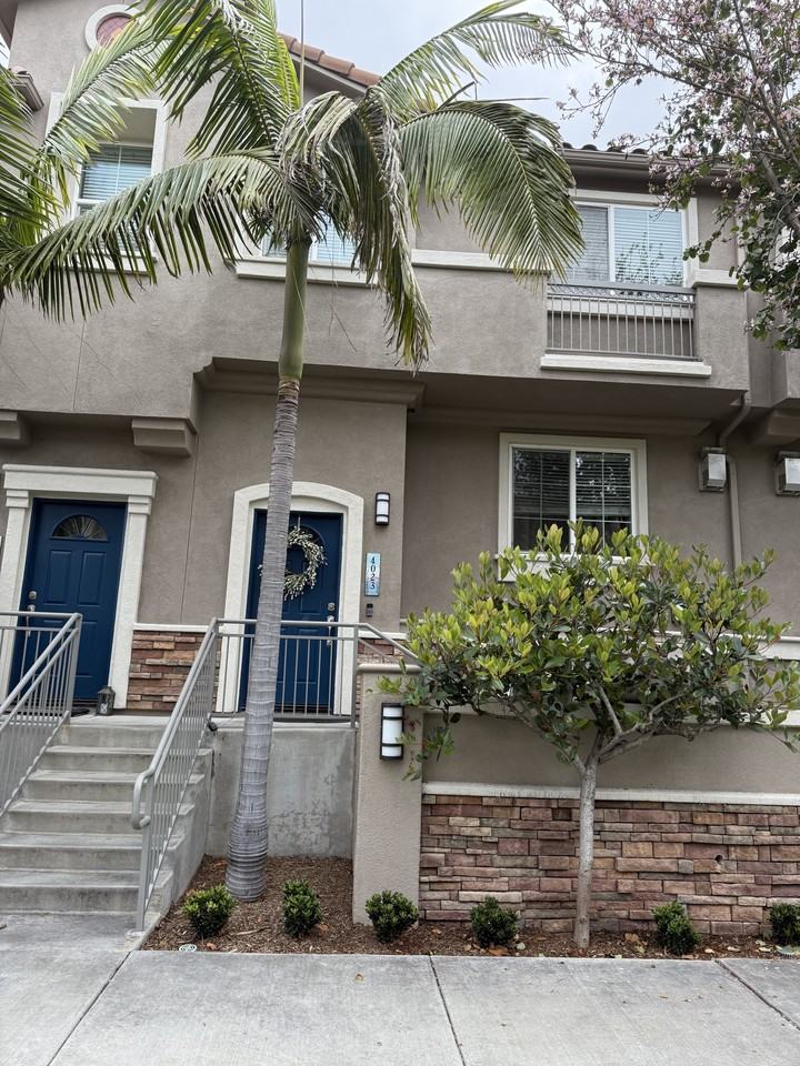 4023 Bluff View Way #1 - Photo 2 of 33