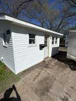 featured image of 914 Lakeside Ave #1