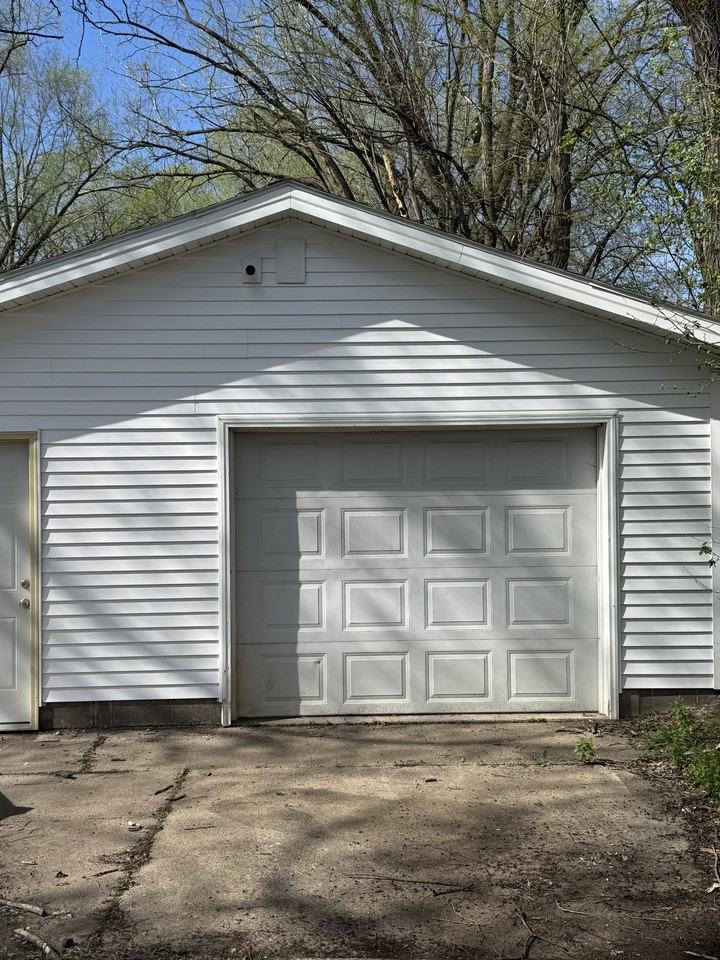 914 Lakeside Ave #1 - Photo 2 of 25