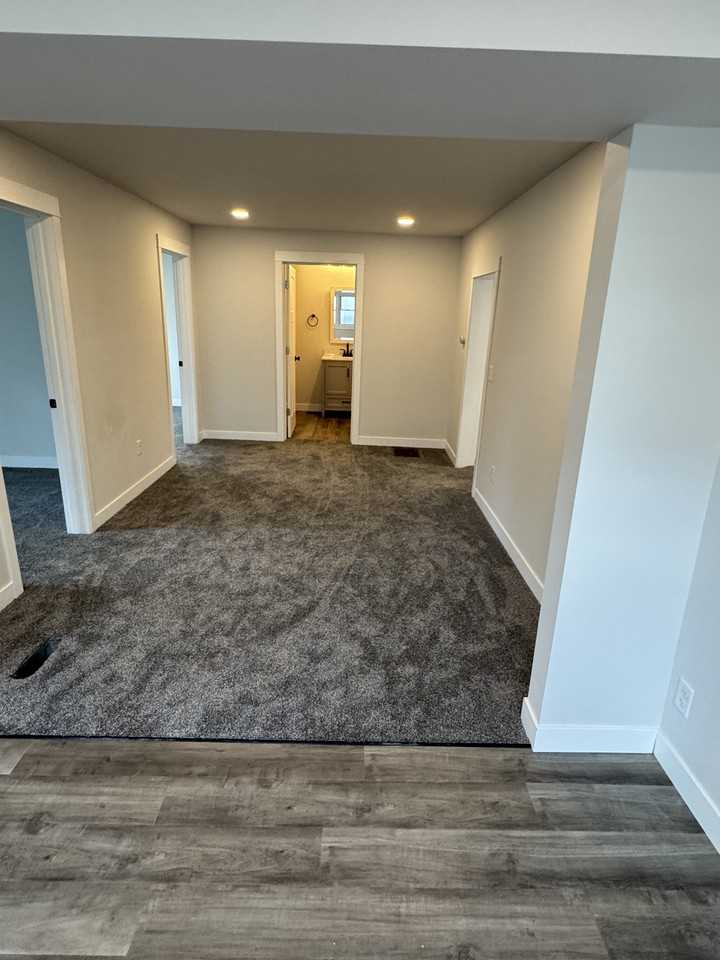 914 Lakeside Ave #1 - Photo 5 of 25