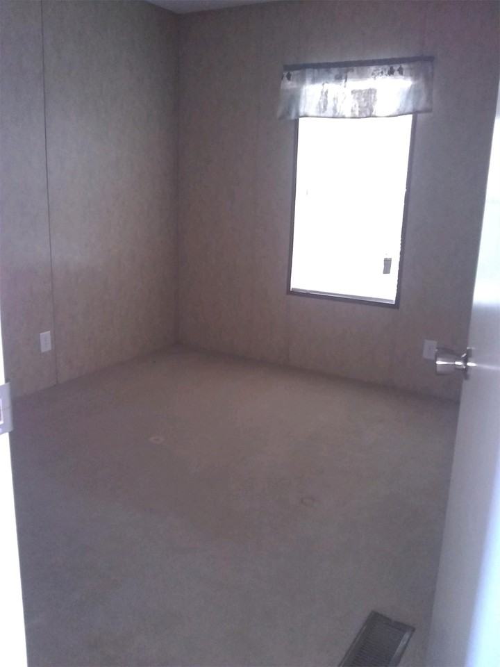 3931 Root Cir - Photo 4 of 6