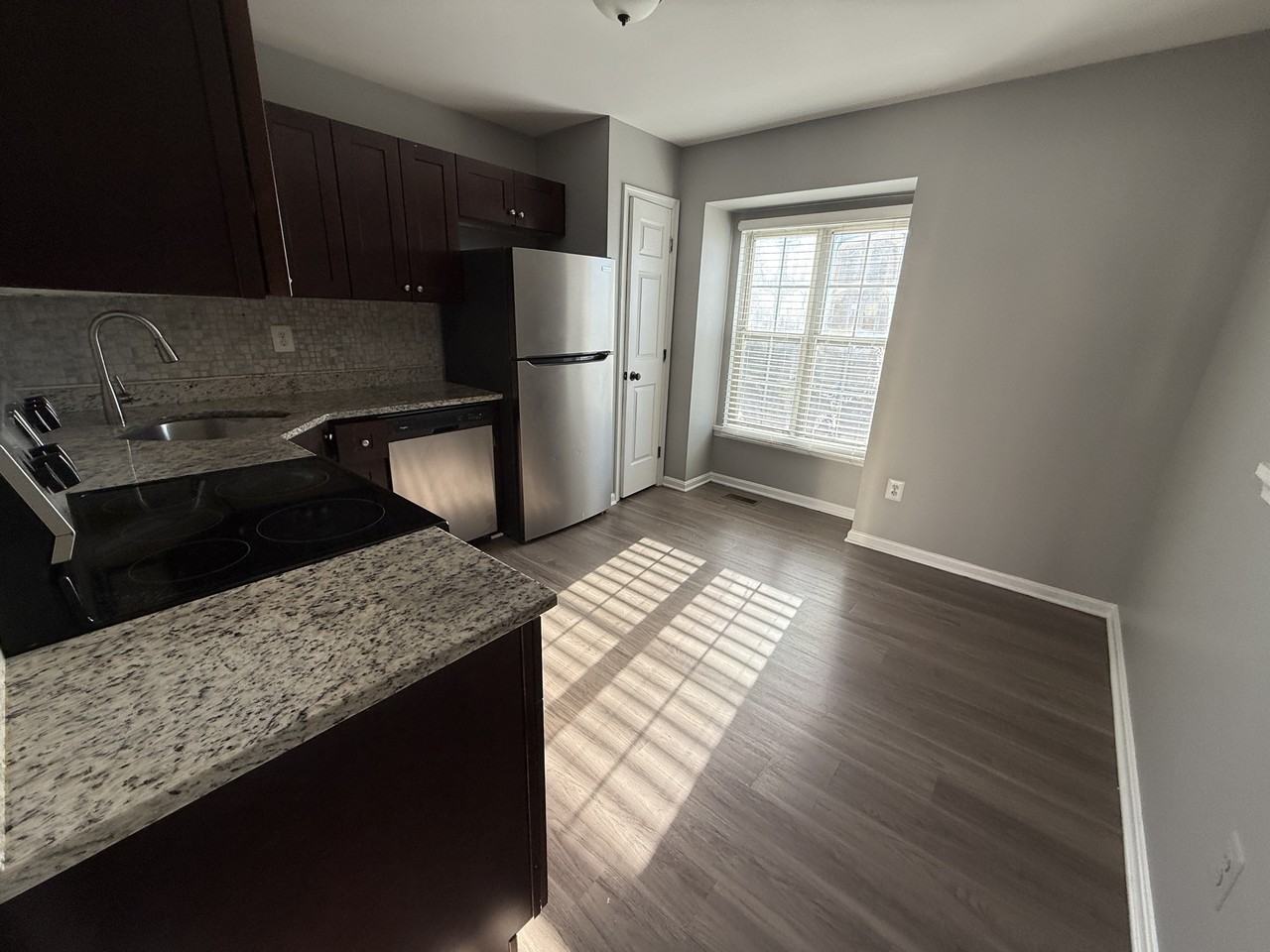 1027 Pirates Court #1 - Photo 3 of 27