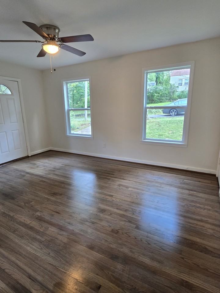 720 83rd St S #1 - Photo 5 of 14