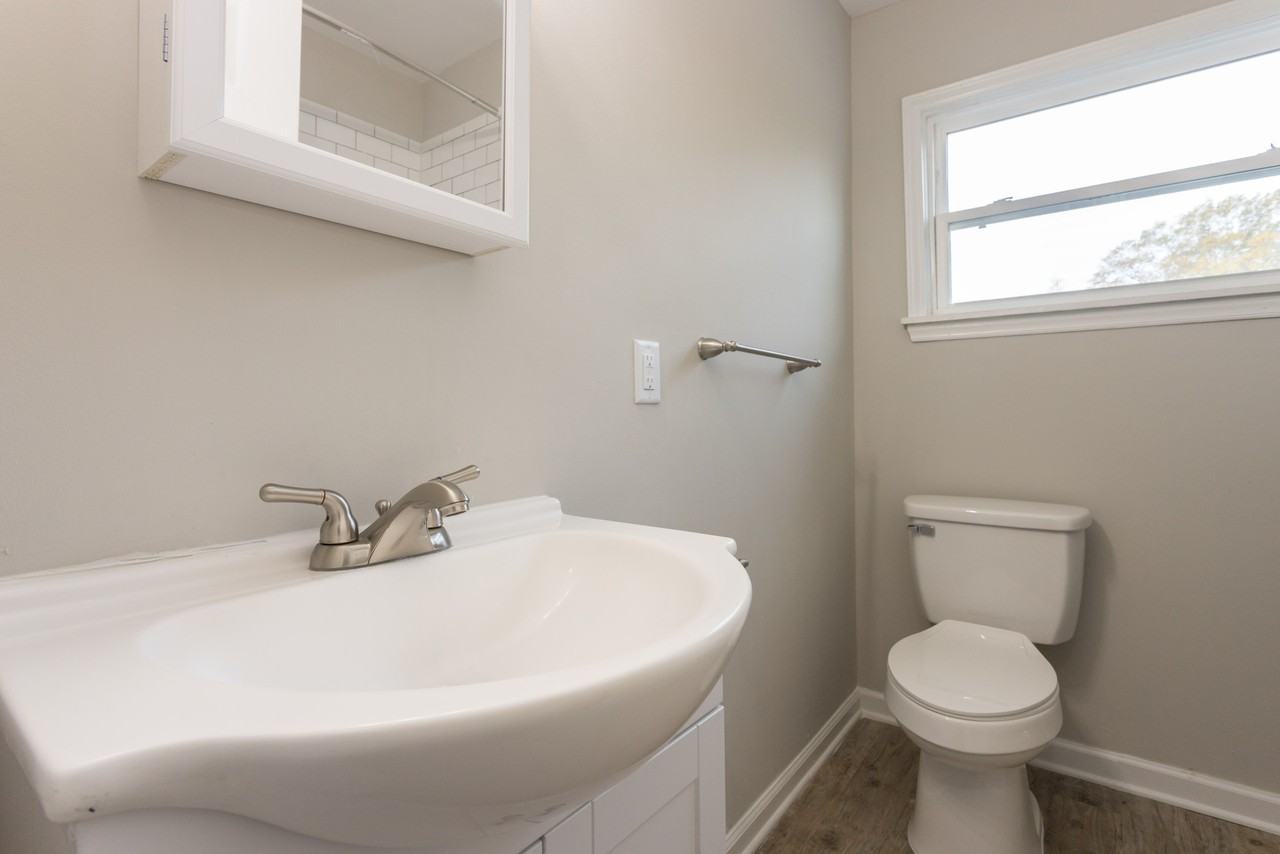 1109 Juniper St #A - Photo 7 of 8