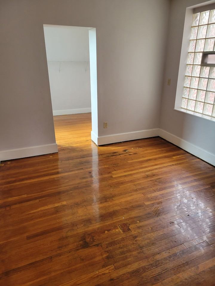 4307 South Grand Boulevard #B - Photo 3 of 10