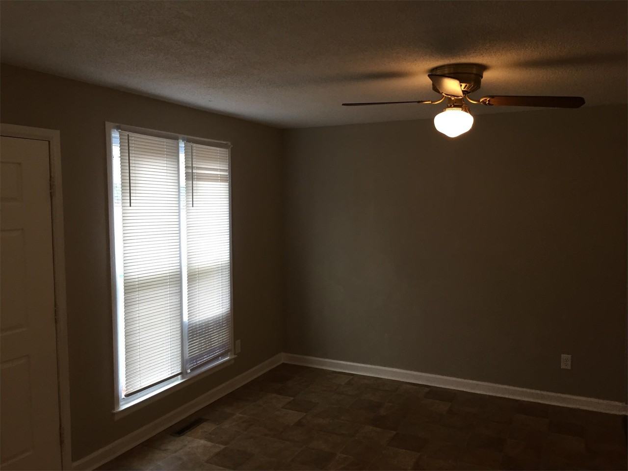 205 Camp Sunrise Nw Apt C #C - Photo 6 of 7