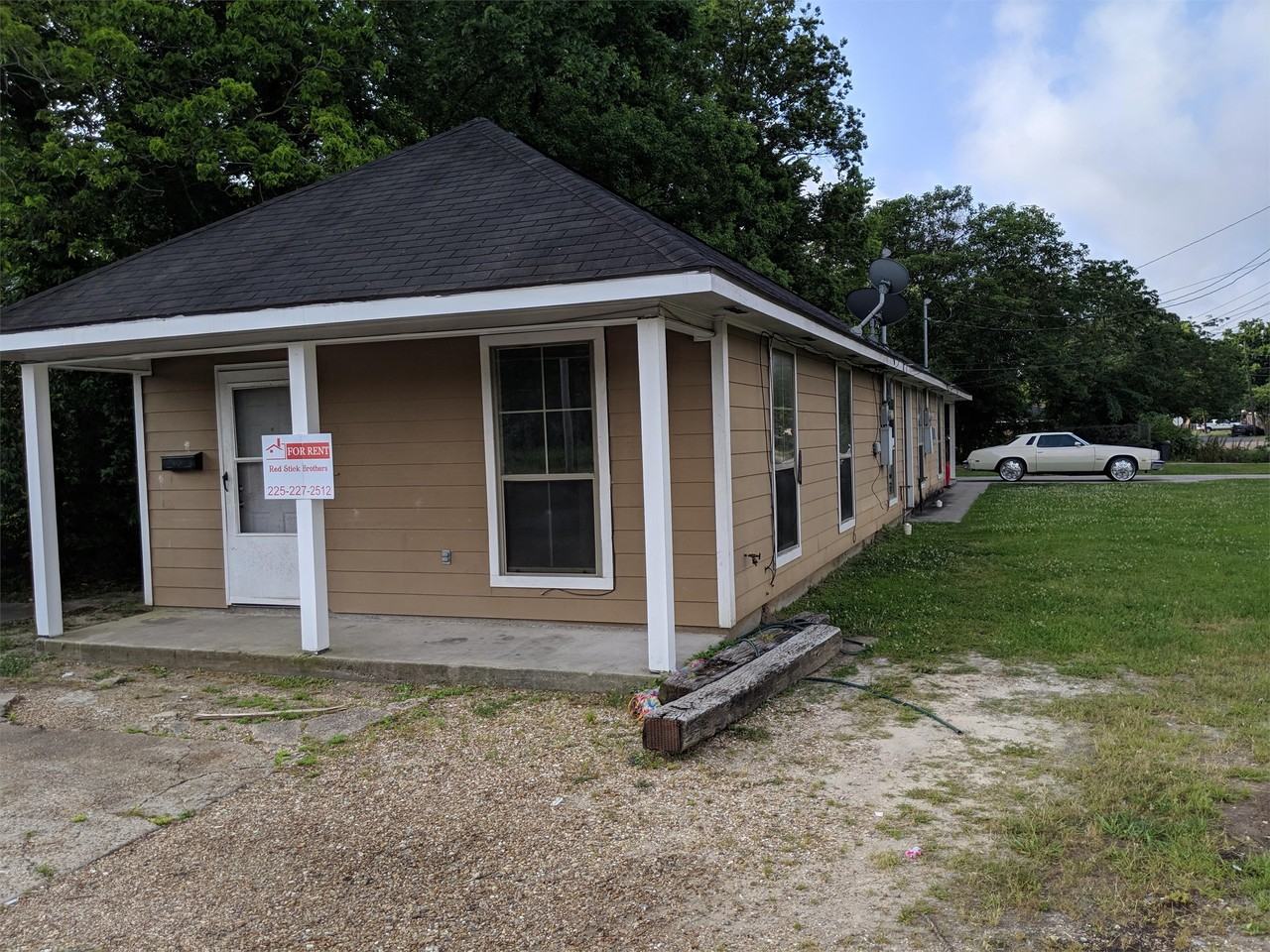 2606 Weller Avenue #1 - Photo 3 of 6