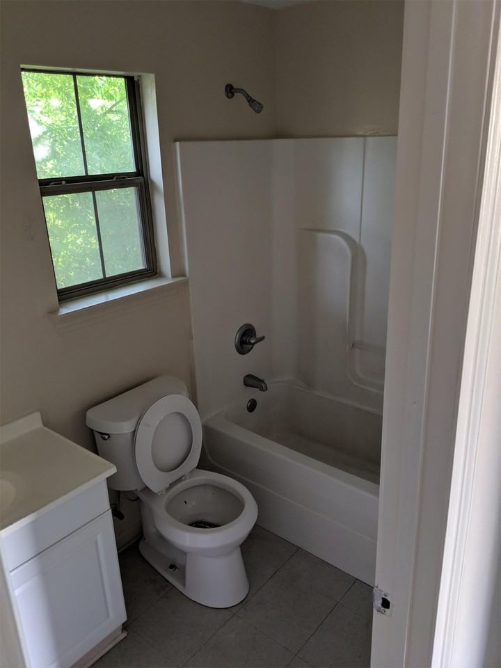 2606 Weller Avenue #1 - Photo 6 of 6