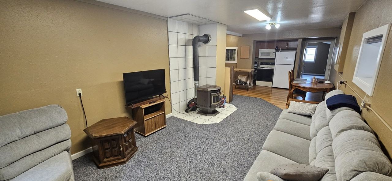 143 North Jackson Avenue #1 - Photo 3 of 17