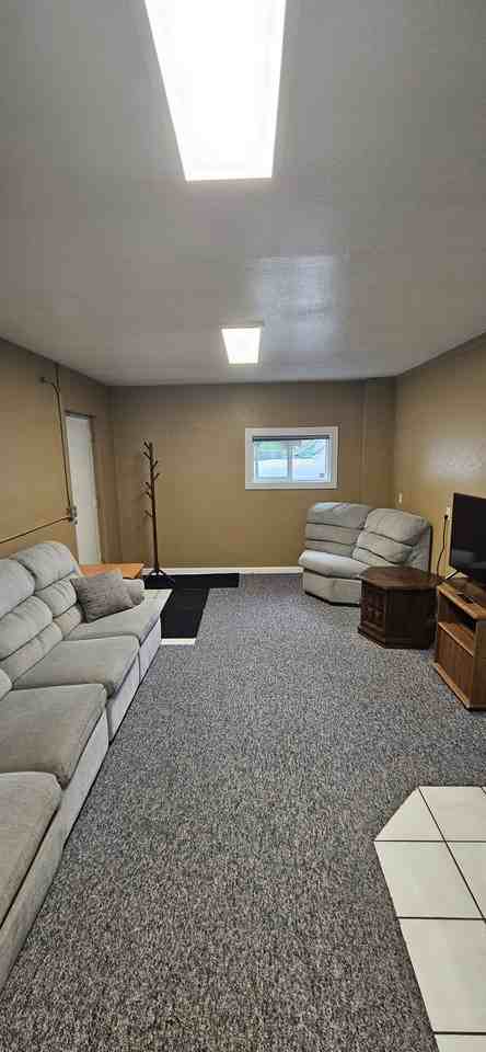 143 North Jackson Avenue #1 - Photo 4 of 17