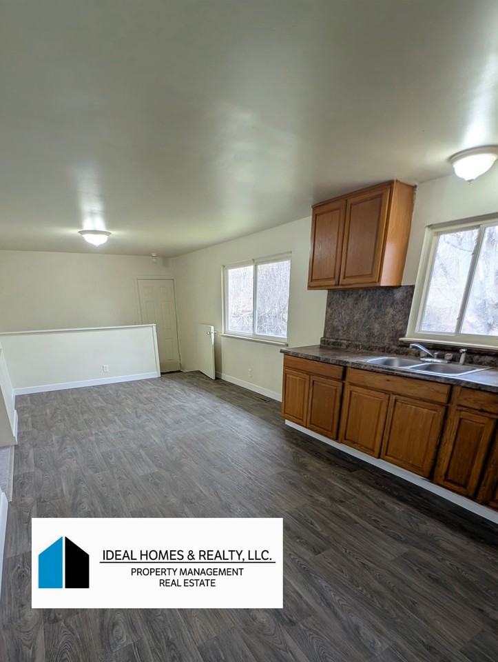 5487 Clubok Dr #5487 - Photo 2 of 7