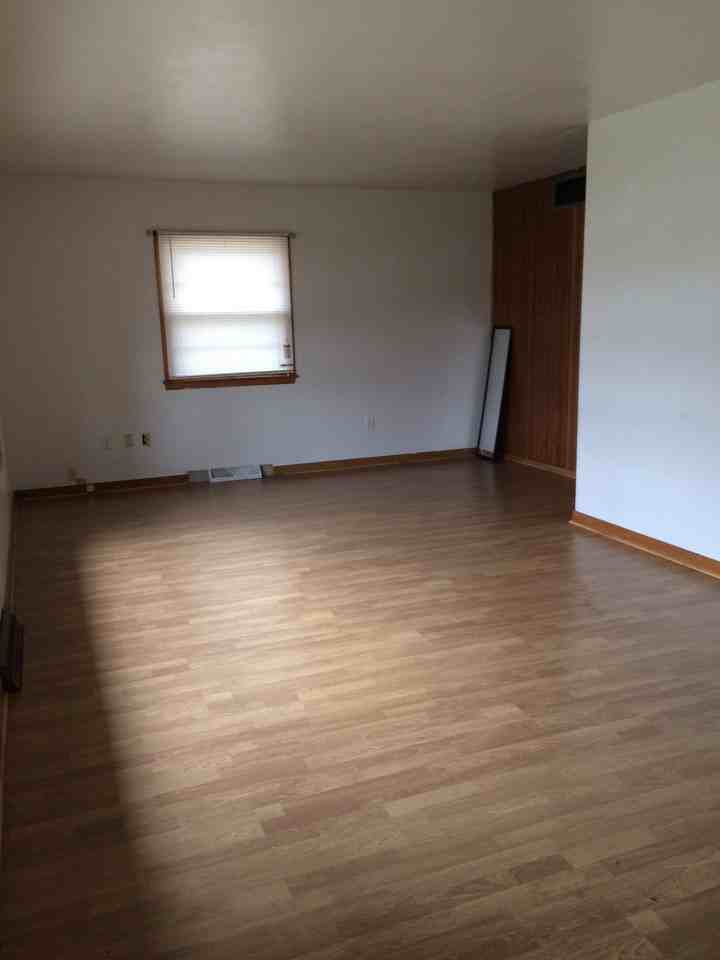 935 Cutler Street #935 - Photo 2 of 9