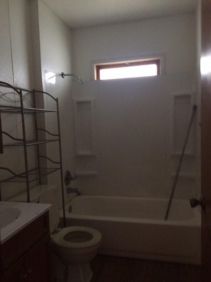 935 Cutler Street #935 - Photo 7 of 9