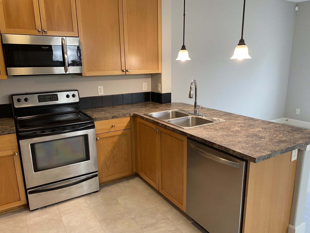 934 Prospect Street #1 - Photo 5 of 22