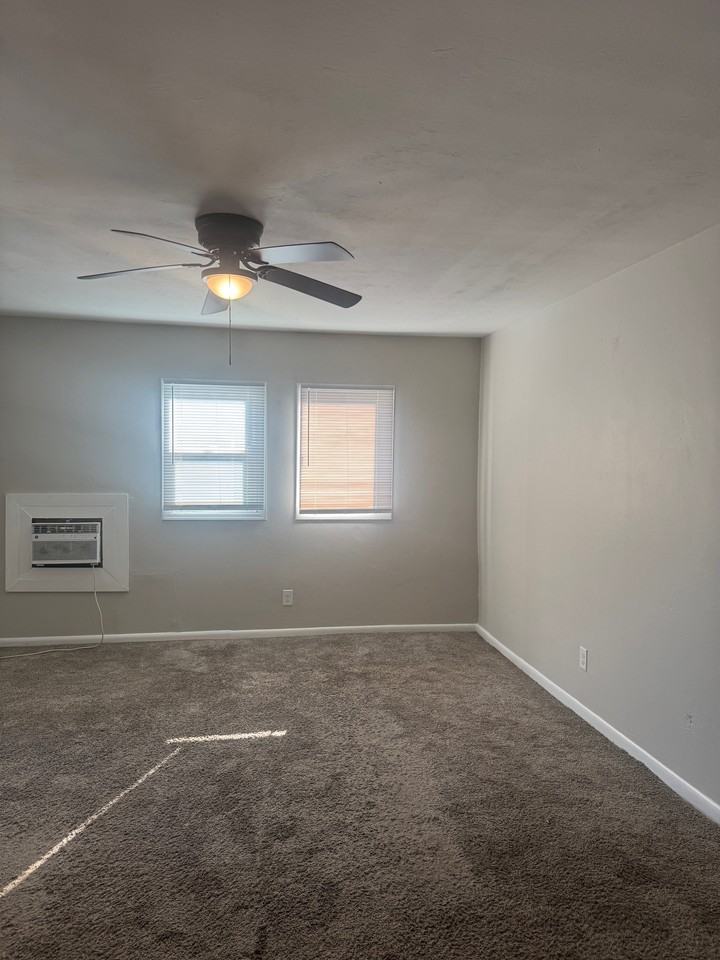 2304 Grand Avenue #1 - Photo 4 of 9