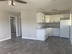 800 Northeast 14th Street #6 - Photo 1 of 1