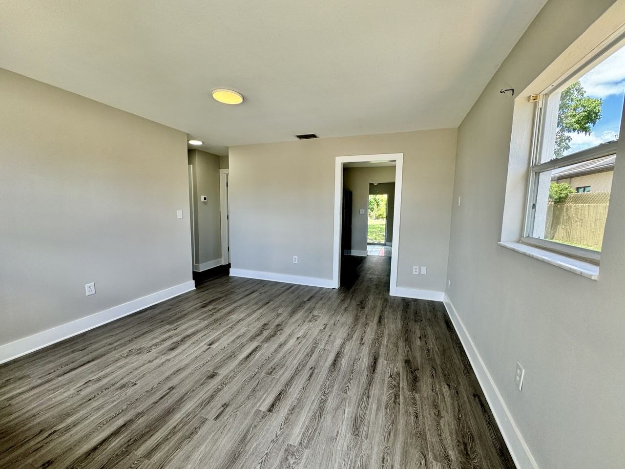 531 99th Ave N #531 - Photo 2 of 17