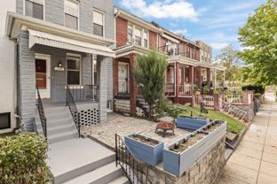 209 Douglas St Ne #1 - Photo 1 of 1