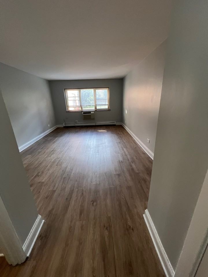 6000 N Sheridan Rd #1 - Photo 4 of 21