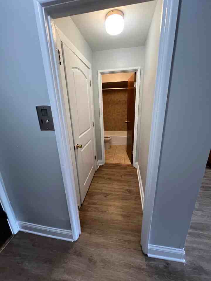6000 N Sheridan Rd #1 - Photo 5 of 21
