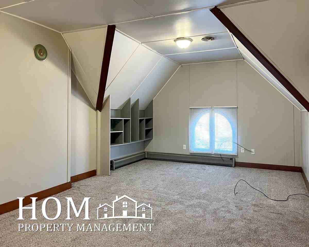 102 South 5th Street #1 - Photo 5 of 18