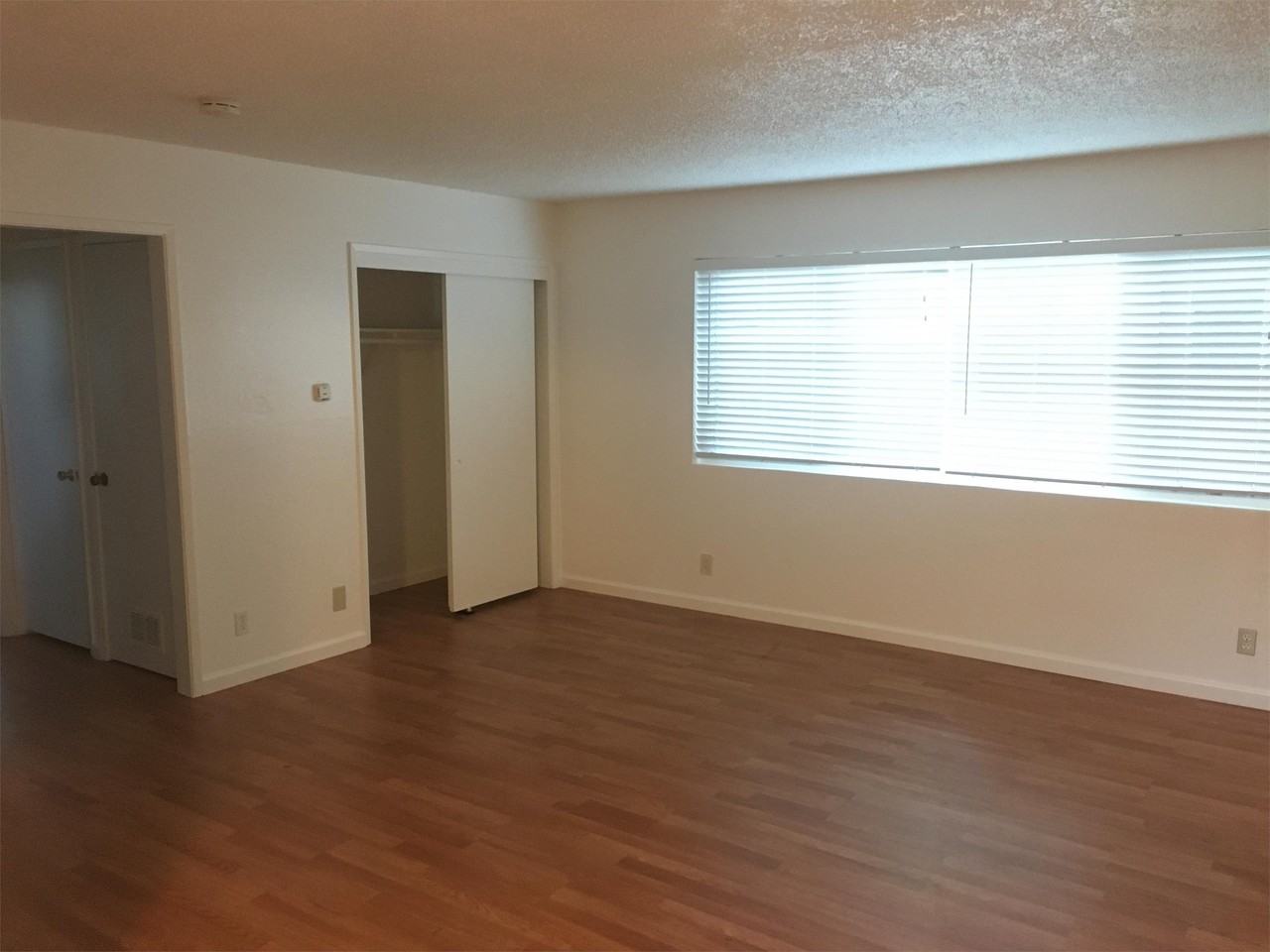 1230 Mcminn Ave #001 - Photo 3 of 7