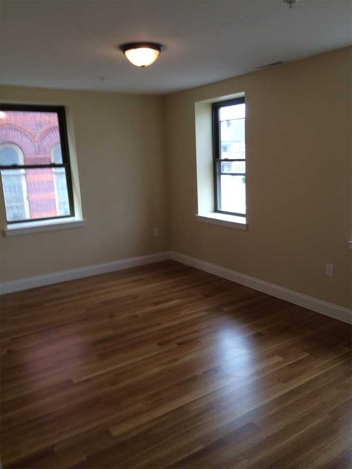 181 Moore St #181U12 - Photo 6 of 21