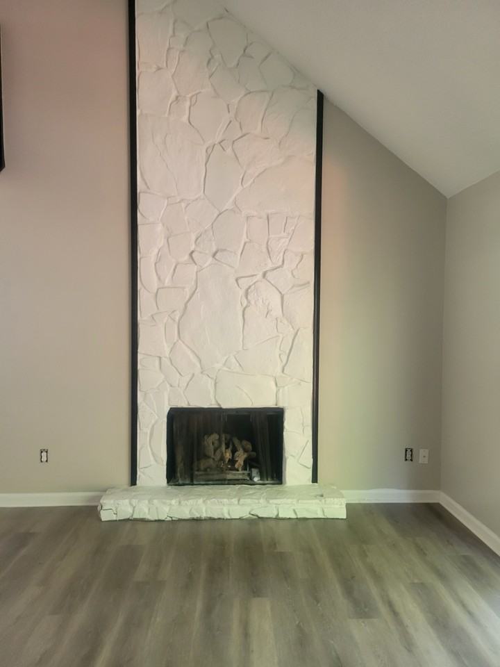 1078 Falling Water Dr Se #1 - Photo 4 of 14