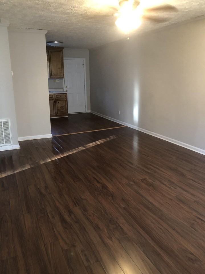 1001 West Hancock Street #A - Photo 4 of 13