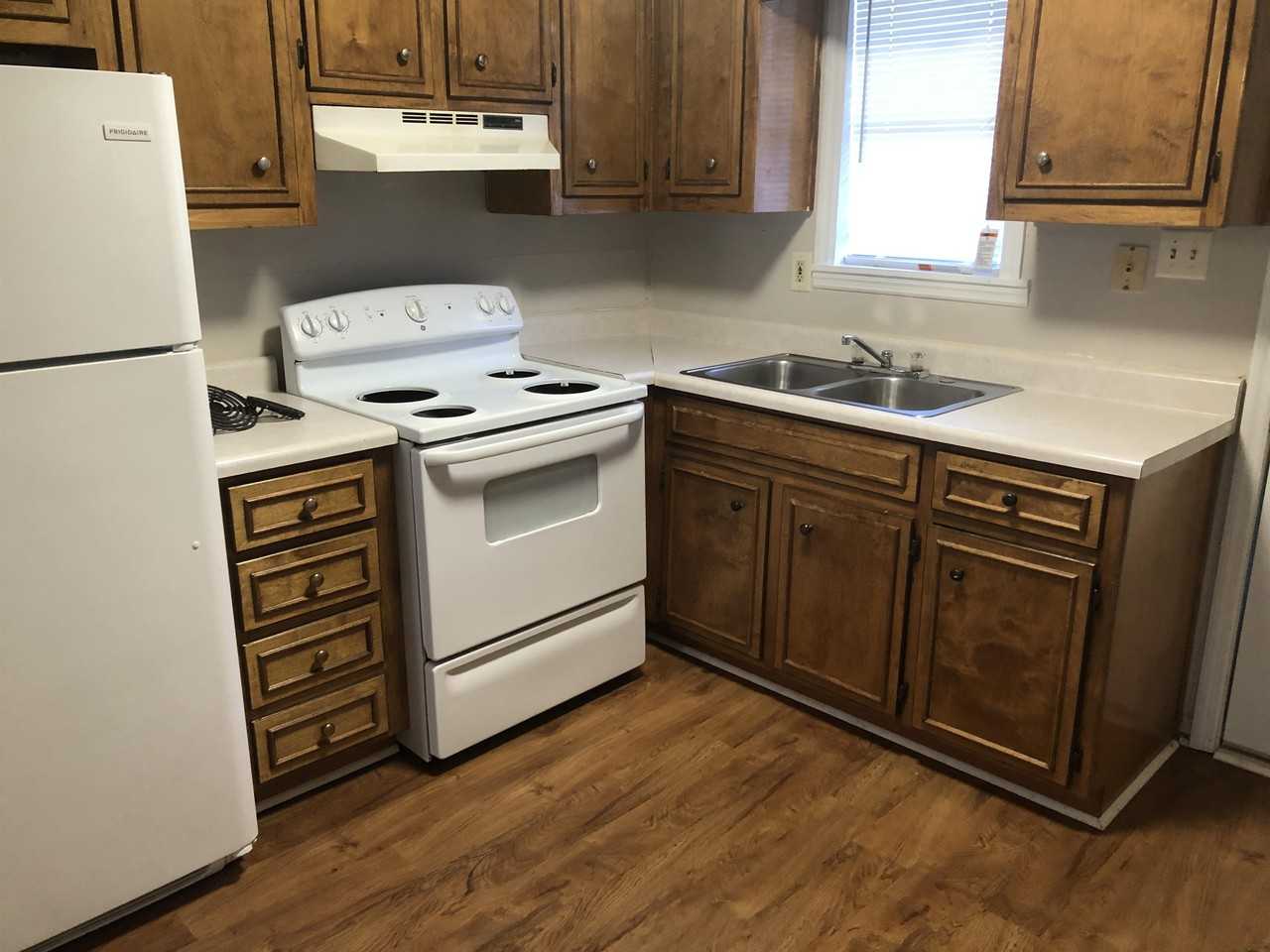 1001 West Hancock Street #A - Photo 7 of 13