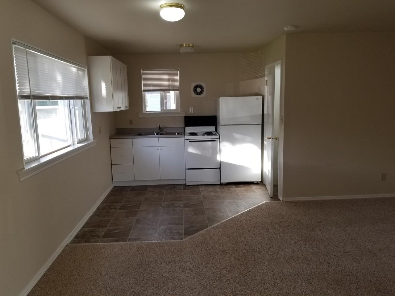 114 W Cedar St #5 - Photo 2 of 9