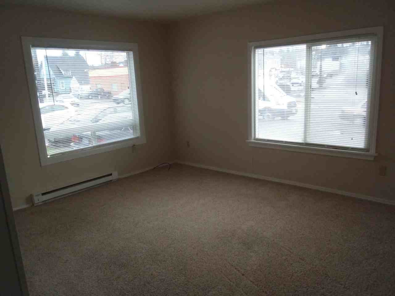 114 W Cedar St #5 - Photo 4 of 9