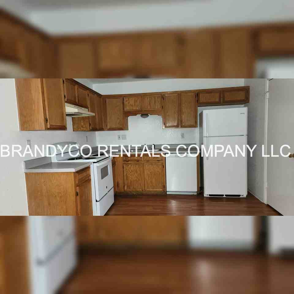 901 901 Clairidge Ave - 901 A #901A - Photo 4 of 15