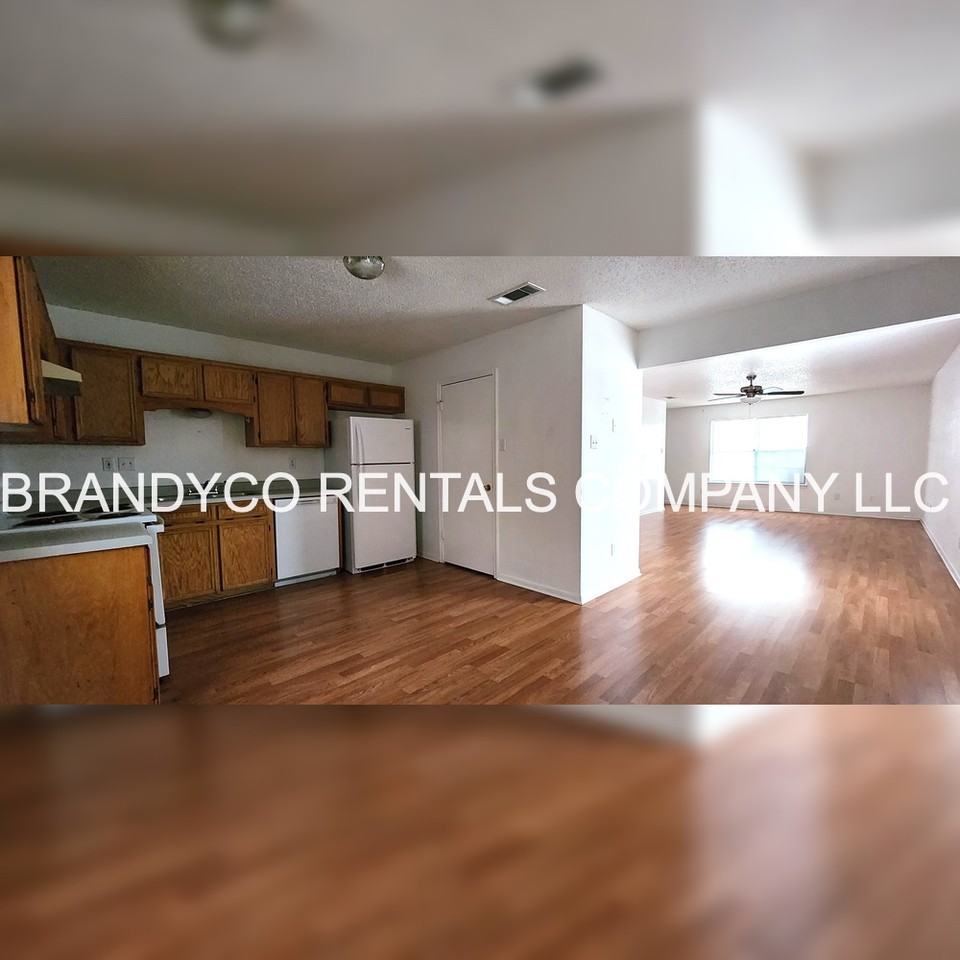 901 901 Clairidge Ave - 901 A #901A - Photo 5 of 15