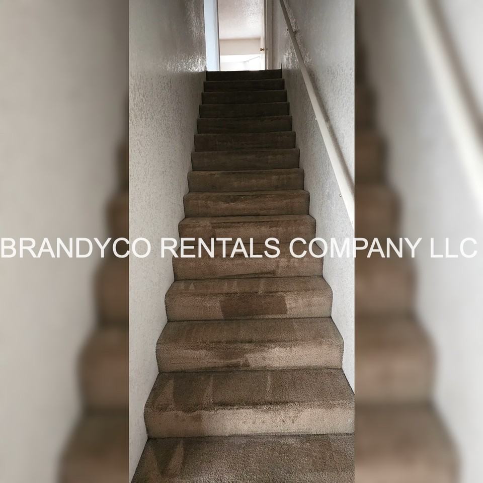 901 901 Clairidge Ave - 901 A #901A - Photo 7 of 15