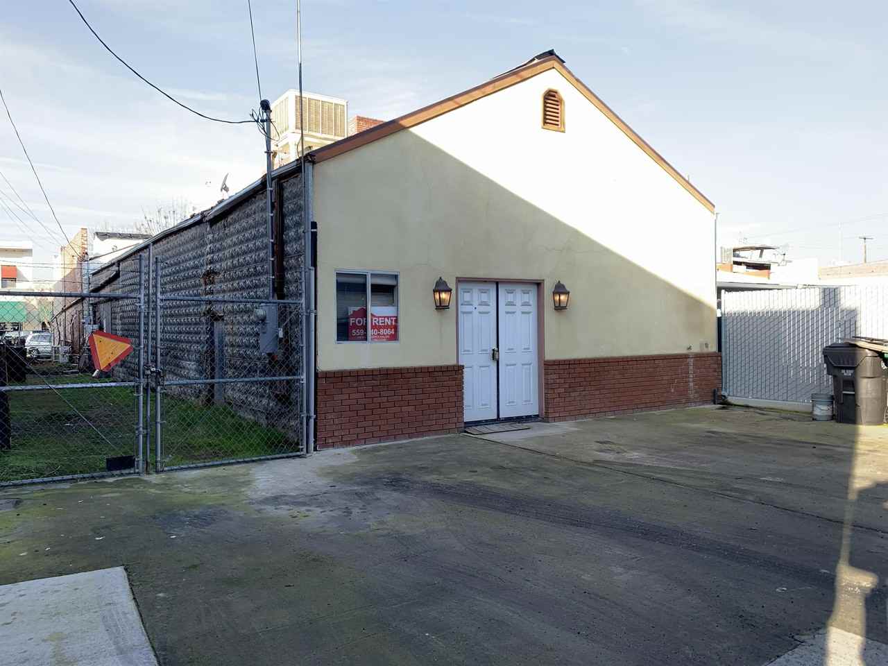 119 N E St #B - Photo 2 of 13