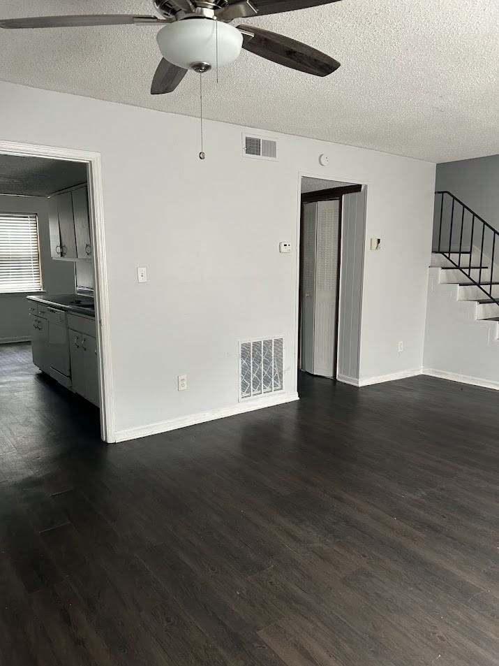 6354 Shannon Pkwy Apt 19b #1 - Photo 2 of 23