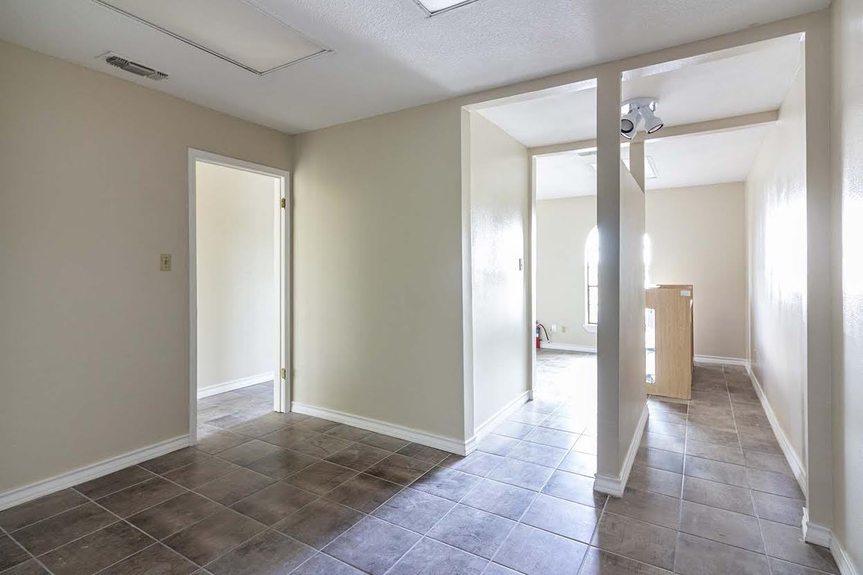 872 West Price Road #872WP - Photo 2 of 13